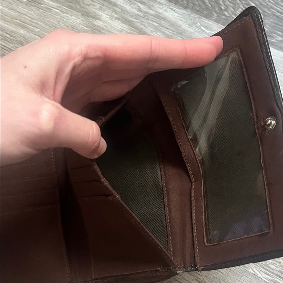 Vintage Brown Genuine Leather Wallet - Picture 7 of 14